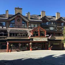 4429 sundial pl whistler/blackcomb, whistler, canada. Whistler Inn Village And Suites