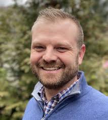 LET US DO GOOD TO EVERYONE