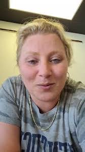 Elisha Howard's Instagram, Twitter & Facebook