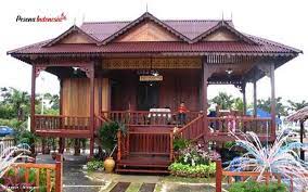 Sama seperti rumah gadang, rumah tongkonan hal tersebutlah yang menjadi daya tarik tersendiri dari rumah rakyat bengkulu. Rumah Adat Bengkulu Sejarah Bagian Filosofi Dan Ciri Khasnya