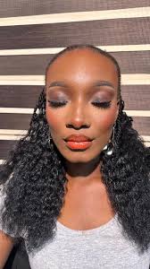 MAKEUP ARTIST IN SURULERE