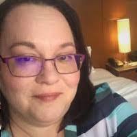 Lisa Feltman's Instagram, Twitter & Facebook