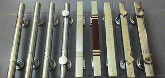 Tips memilih handle pintu pintu rumah merupakan bentuk depan rumah anda dan merupakan bentuk kepribadian sang pemilik rumah. Harga Handle Pintu Minimalis Stainless Steel Juni 2021