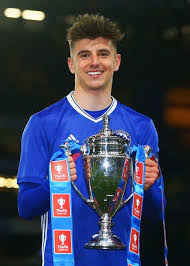 Former chelsea manager, jose mourinho, believes 'every' position on the pitch is best for mason mount in manager thomas tuchel's squad because he when asked to name mount's best position in the chelsea squad, mourinho told the times: Pin On Mason Mount