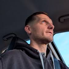 Should I send my pulled Klay card to PSA or sell it?