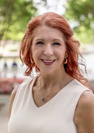 Off to Hoboken to see our youngest, Molly! And get to see my dear friend  and college roommate Lisa and our NJ family @mattdylansmom