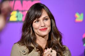 However, the former married couple still know how to coparent their three kids — daughters violet, seraphina, and son samuel. Jennifer Garner Says She S So Far From Marrying Again