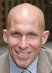 Thomas Hucker's Instagram, Twitter & Facebook