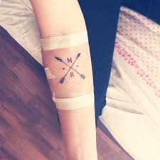 Arrow cross and burning heart tattoo design. Pin By Alina Gruber On Tattoos Crossed Arrow Tattoos Arrow Tattoos Friendship Tattoos