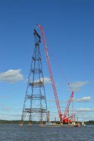 manitowoc mlc650 crawler crane replaces transmission towers