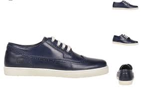 Chaussure de football pour surface synthétique pour jeune enfant/enfant plus âgé. Cristiano Ronaldo Lance Sa Nouvelle Marque De Chaussures Cr7 Footwear