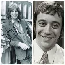 I once asked Robin Askwith what was the most unusual thing he was sent to  sign, Robin replied a picture of Robin Nedwell 😂