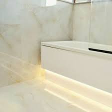 Transform your hallway, kitchen, bathroom and living area floors with the timeless, elegant and luxurious look of marble. Onyx Large Marble Effect Gold White Polished Porcelain Feature Wall Floor Tiles Ebay