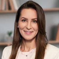 Amanda Linebaugh's Instagram, Twitter & Facebook