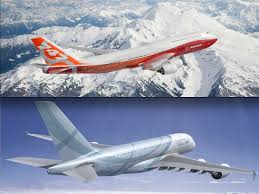 Airbus a380 vs boeing 747 dalam persaingan mereka untuk dominasi di pasar pesawat komersial, boeing dan airbus menghasilkan dua pesawat yang sangat besar, merevolusi. Airbus A380 V Boeing 747 8i Breakdown