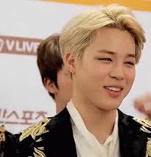 See more ideas about jimin, bts jimin, park jimin. Bts Jimin Gif Bts Jimin Smile Discover Share Gifs