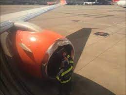 Mango was launched on 30 october 2006, with bookings going on sale at midnight on the same date. Mango Flight Je 147 Forced To Land After Vulture Caused Engine Damage Youtube