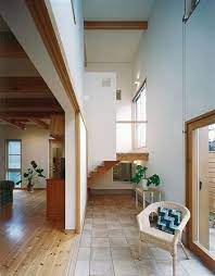 昔懐かしい 玄関 リノベーションで進化したお洒落な 土間 をのぞいてみよう キナリノ 住宅のエクステリアデザイン ハウス リノベーション 玄関