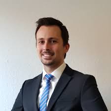 Und stets kommt er nicht mit leeren händen.auch gestern überbrachte er ute lieske und der kinderbürgermeisterinannette backhaus. Christoph Ickler Bankkaufmann Sparda Bank West Eg Xing