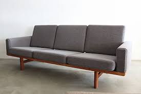 ハンス ウェグナー hans j wegner ge236 ソファー please プリーズ インテリアショップ 東京 吉祥寺 penyimpanan