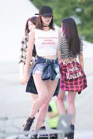 She Has The Best Body Proportion In The History Of Kpop Kpop Girls Korean Fashion Kpop Fashion