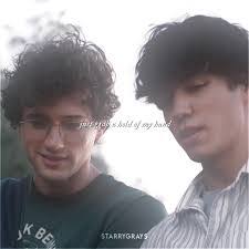 Seth Bright's Instagram, Twitter & Facebook