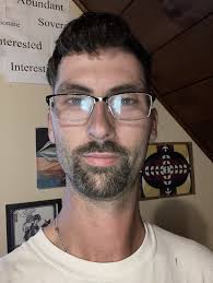 How to build a ground level deck with 2x8 joists without installing a beam?