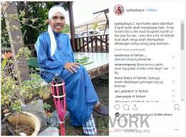 Mr os #pelawak mr os | pelawak sepanjang zaman bagi mereka yang membesar dengan filem filem komedi pada tahun pelawak terkenal era 80an dan 90an, mr os disahkan meninggal dunia hari ini. Foto Beauty With Brain Anak Pelawak Mr Os Bergelar Doktor Hadiah Kejayaan Buat Arwah Ayah Yoy Network