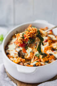 The rest however, was in fact vegan. Easy Vegetable Loaded Baked Pasta Fork In The Kitchen Recipe Dinner Tonight Healthy Vegetarian Recipes Dinner Vegetarian Dinners