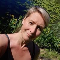 400+ "Ann Dias" profiles