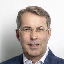 Bruce Longbottom's Instagram, Twitter & Facebook