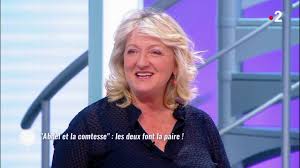 Elle ne peut cependant se résoudre à transmettre le domaine à gonzague, un neveu arrogant et cupide, plutôt qu'à… Abdel Et La Comtesse Les Deux Font La Paire Extrait C Est Au Programme En Streaming France Tv