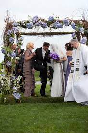 Jewish Raphael Vineyard Peconic New York Real Wedding Romantique