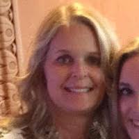 April Tarr's Instagram, Twitter & Facebook