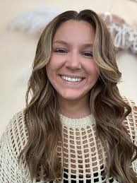 happy Friday! ☀️ we're open today 10am