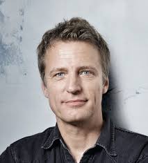 Harper Collins Voice Over Commercial Actor + Voice Over Jobs