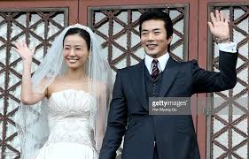 They quickly become lovers and he proposes. All Story About Actor Kwon Sang Woo And His Wife Actress Son Tae Young What A Beautiful Wedding They Have Channel K