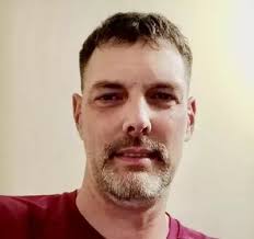 Chris Elder's Instagram, Twitter & Facebook