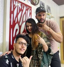 Wanderers hub, triggered insaan, fukra insaan and dimple's kitchen had a blast in manali. Nischay Malhan Triggered Insaan Age Wiki Bio Family Net Worth Starwikibio