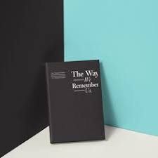 Bts buku tahunan sekolah adalah buku kenangan siswa di akhir sekolahnya yang memuat foto foto dia bersama teman temannya, guru gurunya, kegiatan kegiatan. 98 Buku Tahunan Sekolah Rk Creative Ideas In 2021 Creative Yearbook Design