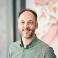 200+ 'Blik' profiles