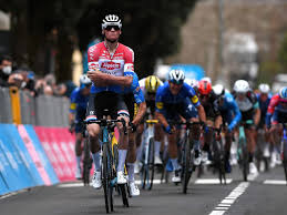 Mathieu van der poel uudelleentwiittasi. Tirreno Adriatico Mathieu Van Der Poel Blijft Van Aert Voor Eurosport