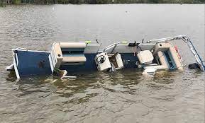 Why Do Pontoon Boat Sink Top 6 Reasons Why