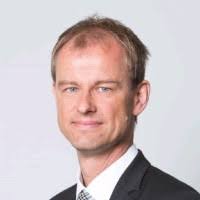 100+ Profile mit dem Suchbegriff „Ewert“