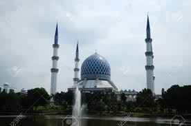 Overlooking the garden of islamic arts is the magnificent sultan salahuddin abdul aziz shah mosque, the state mosque of selangor. The Sultan Salahuddin Abdul Aziz Shah Mosque Is The State Mosque Stock Photo Picture And Royalty Free Image Image 44976905
