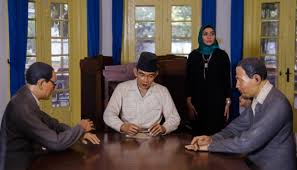 Naskah teks proklamasi dirumuskan oleh tiga pemikir ulung yang juga merupakan tokoh perjuangan nasional indonesia. Infografis Drama Menegangkan Seputar Proklamasi 17 Agustus 1945 Nasional Tempo Co