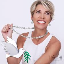 Judy Crowell's Instagram, Twitter & Facebook