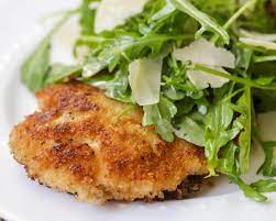 Combine panko crumbs, salt, pepper, garlic powder and onion powder in a separate shallow bowl. Crispy Fried Chicken Chicken Topped With Arugula Lil Luna