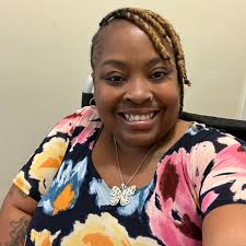 Tik Tok Shop Girlies    