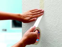 Dadurch füllt sich der zwischenraum zwischen wand und kreppband mit farbe, so dass der zwischenraum ausgefüllt ist. Wie Erziele Ich Die Perfekte Farbkante Tipps Fur Heimwerker